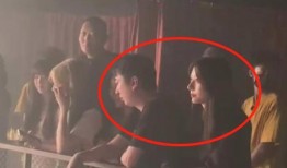 文安网红吃瓜事件真相,真相背后的网络狂欢