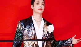 圈内爆料张艺兴黄圣依,幕后真相揭秘