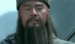 候爵在线观看,宫廷权谋，爱恨交织的华丽盛宴